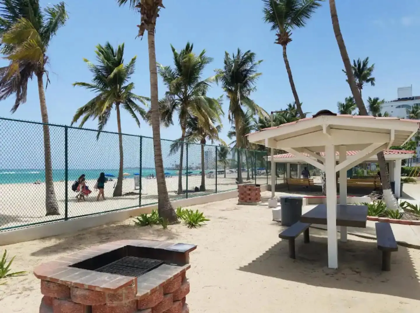 Family Beach Getaway- Isla Verde Paradise San Juan Puerto Rico