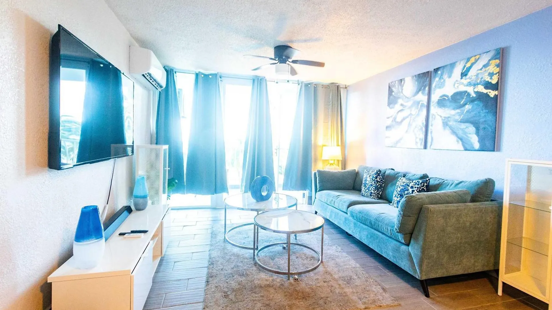 Family Beach Getaway- Isla Verde Paradise San Juan