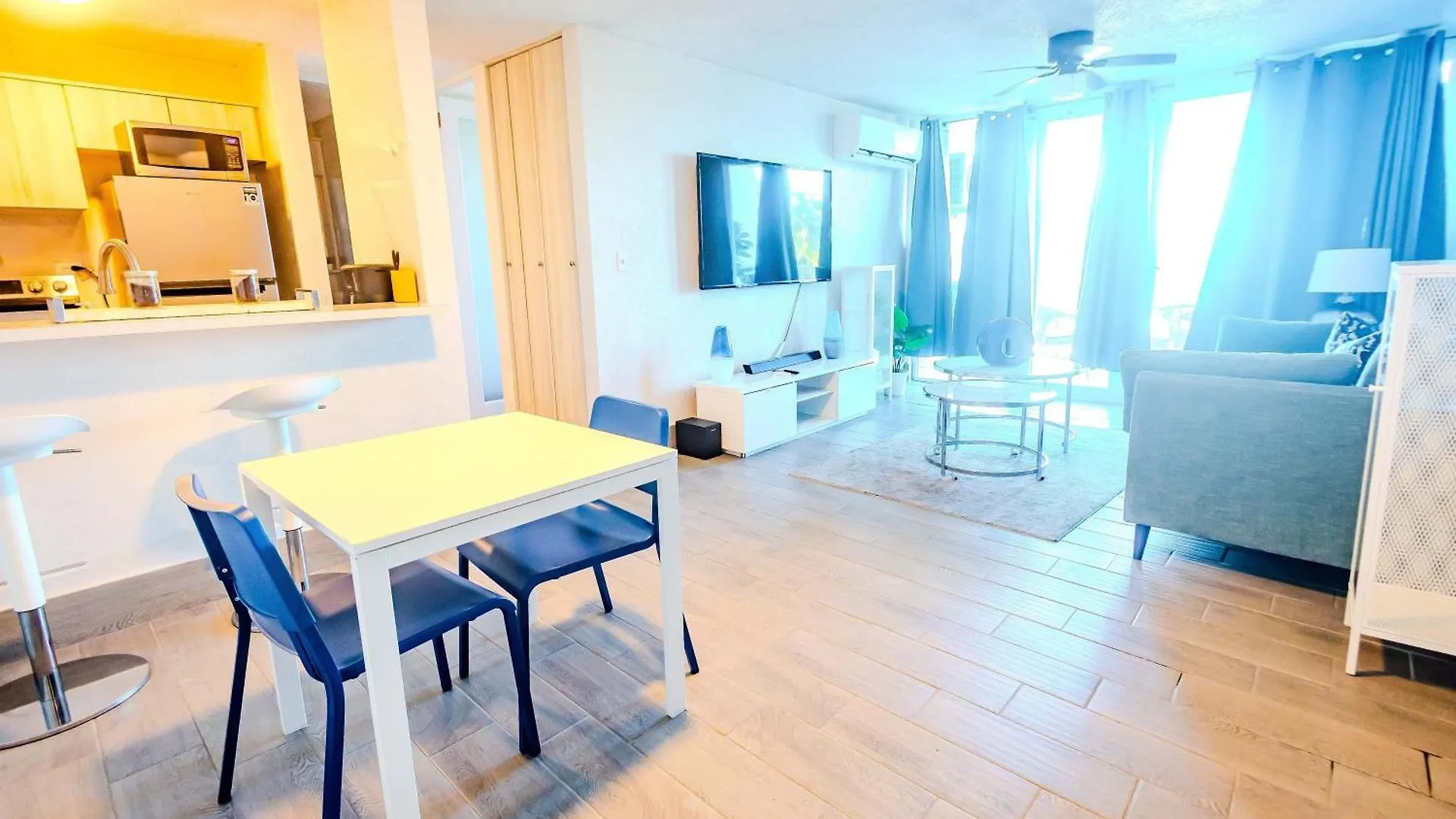 Apartment Family Beach Getaway- Isla Verde Paradise San Juan Puerto Rico
